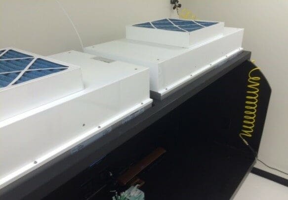 laminar flow hood stations